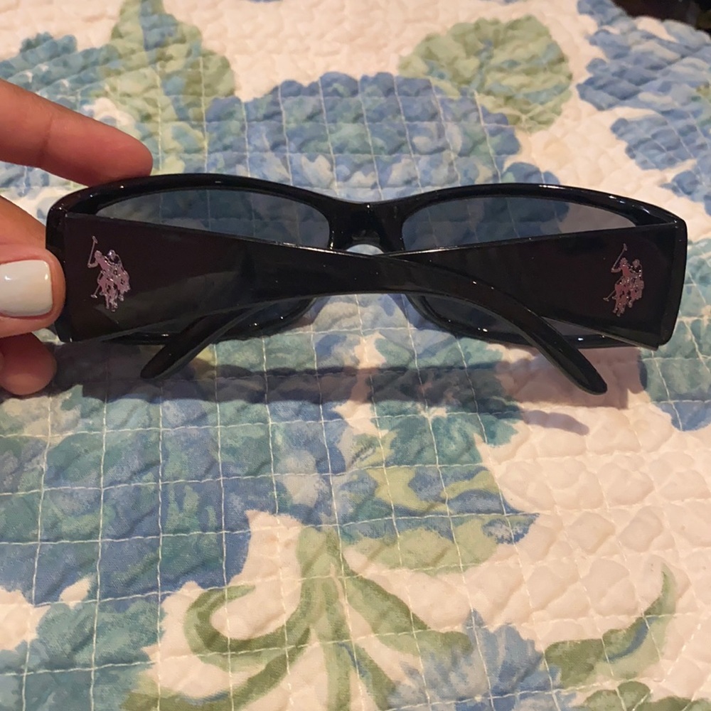 Sun glasses